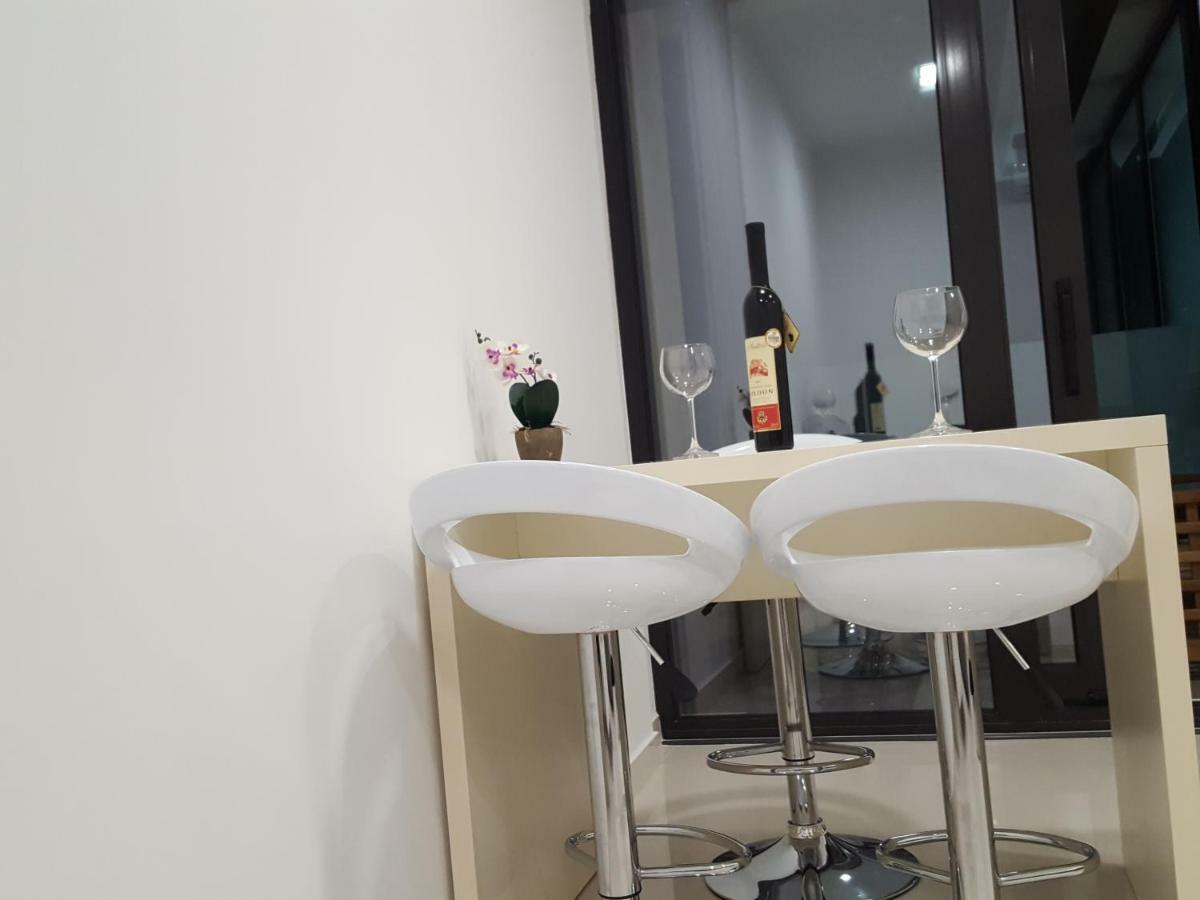 Guesthouse Laterna Herceg Novi Esterno foto