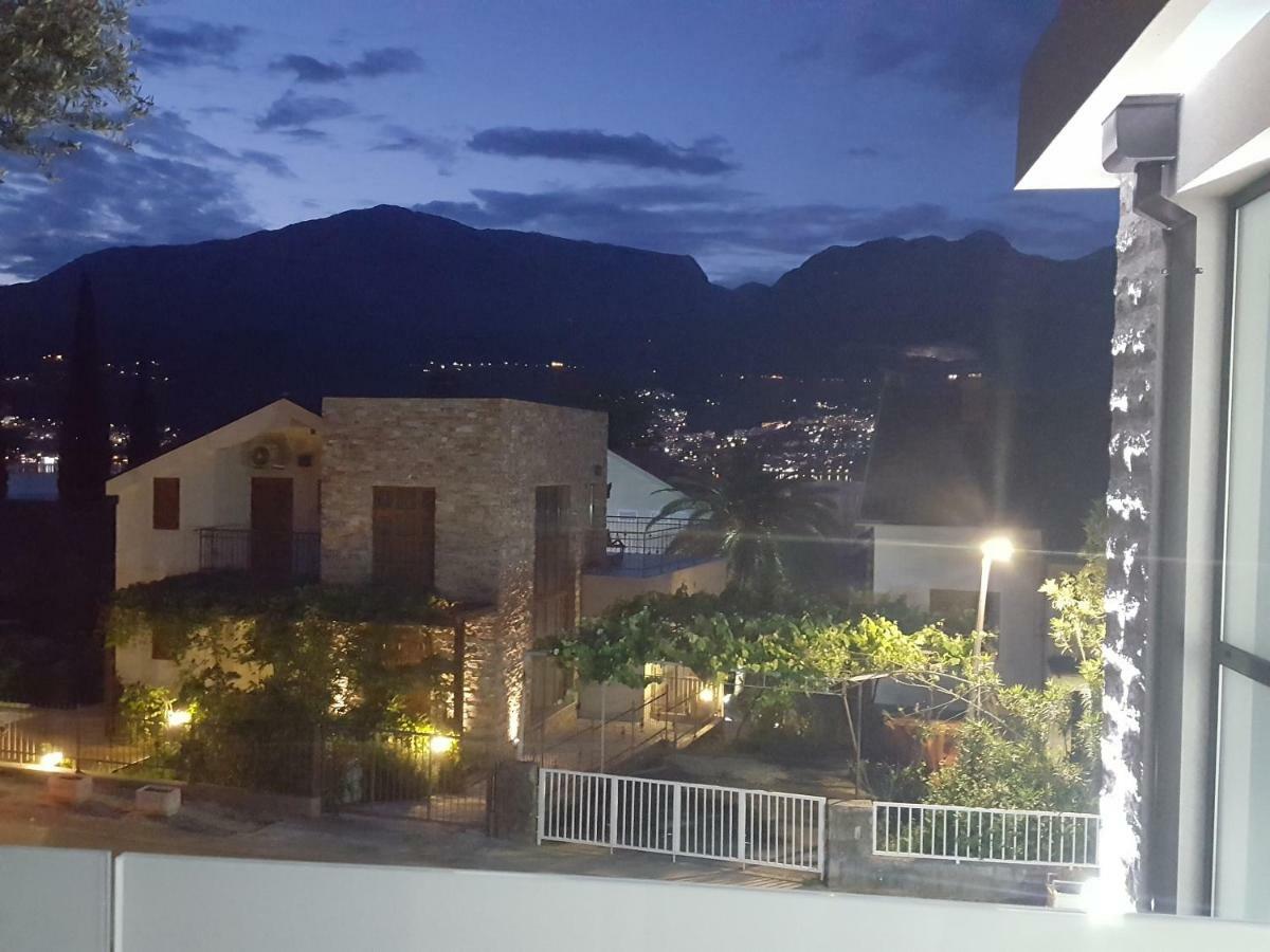 Guesthouse Laterna Herceg Novi Esterno foto